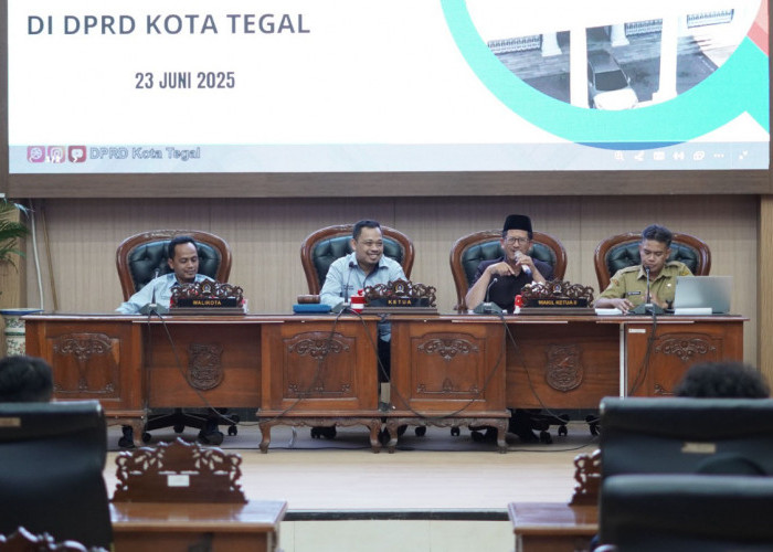 Wakil Ketua DPRD Kota Tegal Amiruddin Diberondong Pertanyaan Kritis Mahasiswa 
