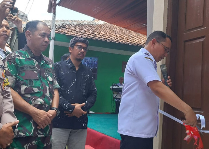 Pj Bupati Tegal Resmikan Kantor Persatuan Wartawan Indonesia 