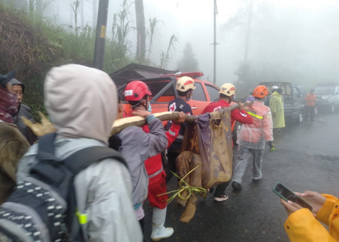 Longsor dan Banjir Bandang Petungkriyono, Keluarga Pak Carik Ikut Hilang