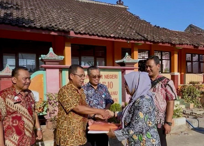 Atap Ruang Kelas SDN Tanggirejo Grobogan Roboh, Disdik Jateng Pastikan Revitalisasi Cair Agustus 2026