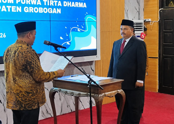 Direktur PDAM Grobogan Resmi Dilantik, Bupati Setyo Hadi Berharap Ada Penataan SDM hingga Pendapatan Surplus