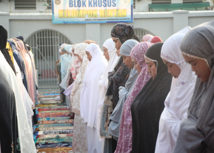 145 Warga Binaan Ikuti Sholat Iduladha di Lapas Perempuan Semarang, 12 Kambing Disembelih untuk Kurban