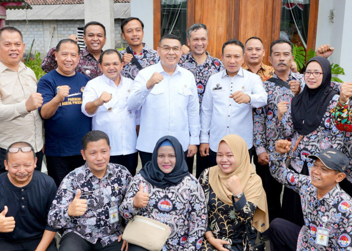 76% Target PTSL Nasional Tercapai, Wamen ATR/BPN Serahkan 65 Sertipikat Elektronik di Kabupaten Semarang
