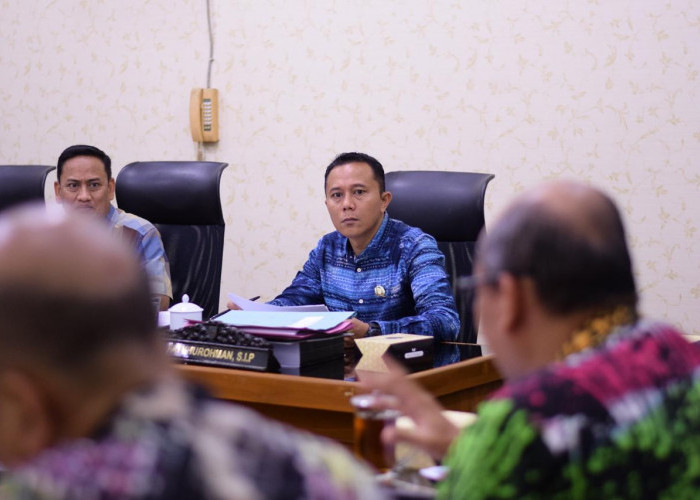 Kondisi Pusat Kesehatan Desa di Kabupaten Tegal Memprihatinkan, Usulkan Pembangunan Gedung Baru