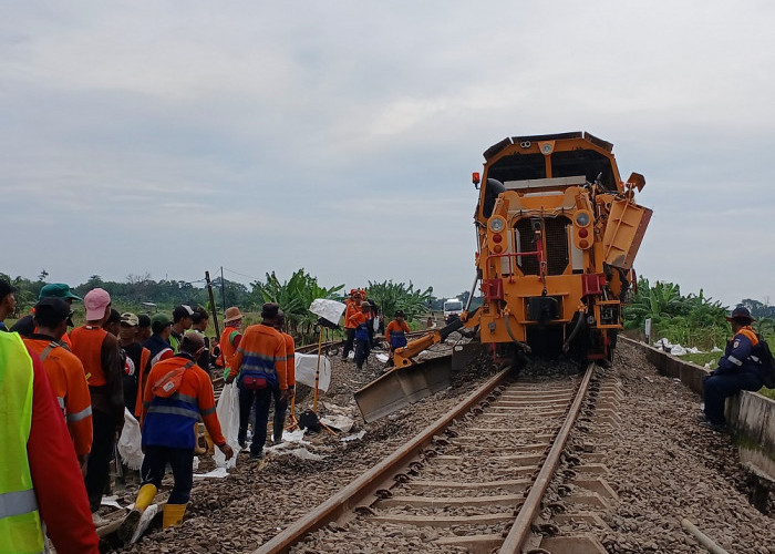 Hari Ketiga Penanganan Banjir di Grobogan, KAI Masih Terapkan Pola Operasi KA Memutar dan Batalkan Beberapa Pe