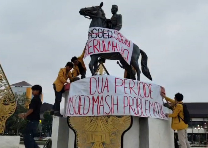 Rektor Unsoed Terjaring OTT KPK, Mahasiswa Gelar Aksi Duka