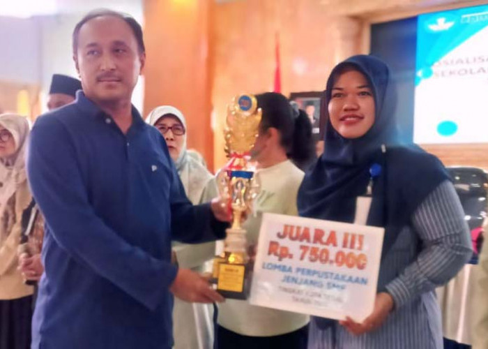 SMP Muhammadiyah 3 Tegal Rebut Juara III Lomba Perpustakaan