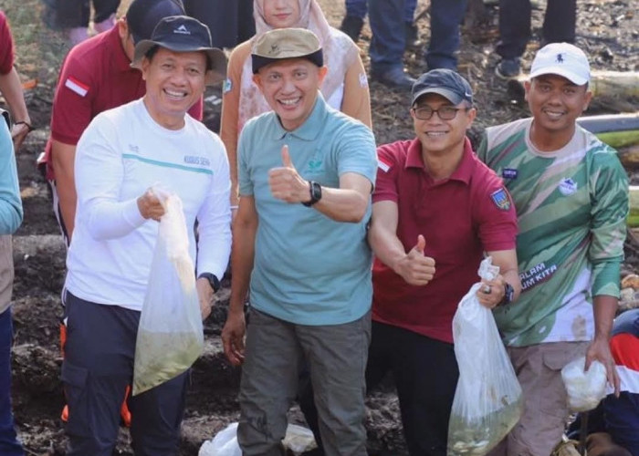 Wilayah Kudus Langganan Banjir,  Bupati Samani Serukan Bersih bersih Sungai