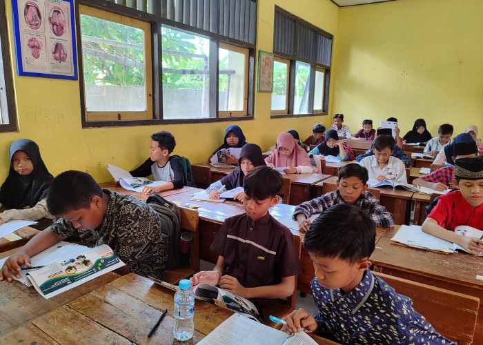 SMP Muhammadiyah 2 Kota Tegal Adakan Tryout AKM Literasi dan Numerasi 