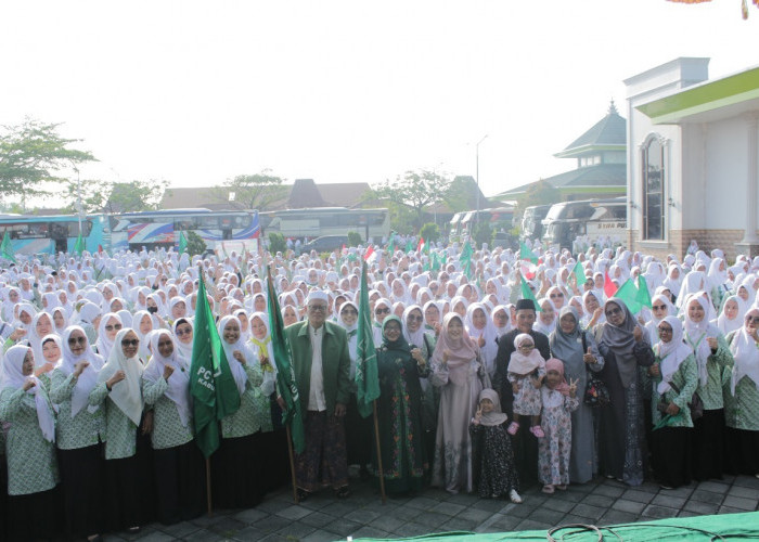 Harlah ke-75, Ribuan Fatayat NU Demak Ziarah Kebangsaan 