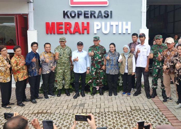 Zulhas Nilai Jawa Tengah Terbaik Jalankan Koperasi Merah Putih, Operasional Ditargetkan Maret