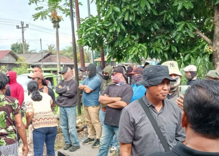 Konflik Agraria di Pati Memanas, Gerombolan Pria Bertopeng Robohkan Rumah Warga Pundenrejo