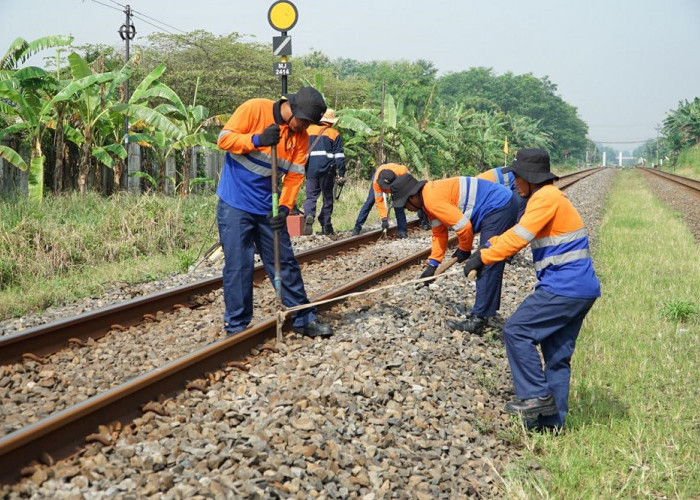 KAI Daop 4 Semarang Kebut Perawatan 677 Km Jalur Rel Jelang Arus Mudik Lebaran 2026 dari Tegal hingga Cepu