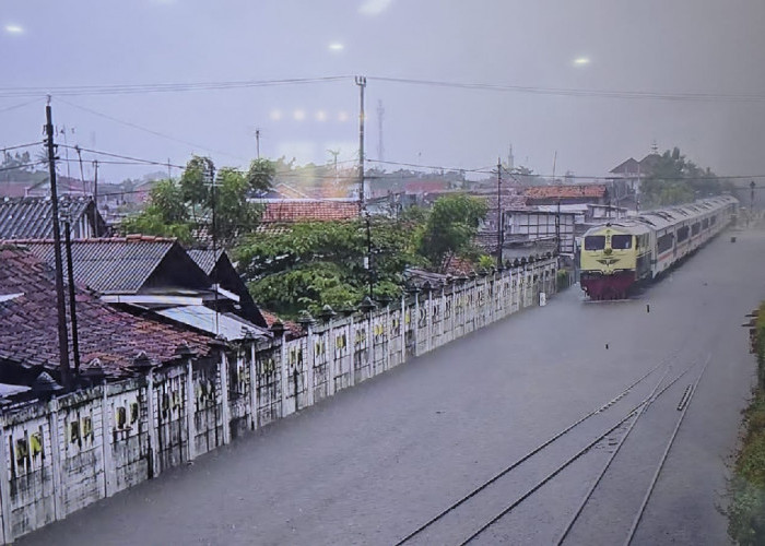 Jalur Pekalongan–Sragi Tergenang, KAI Daop 4 Semarang Siapkan Bus Gratis dan Refund 100 Persen