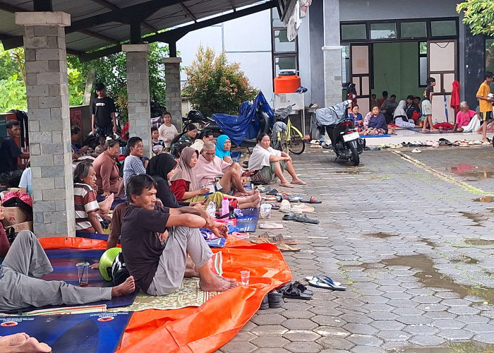 Banjir Rendam Permukiman di Pekalongan, 900 Warga Mengungsi