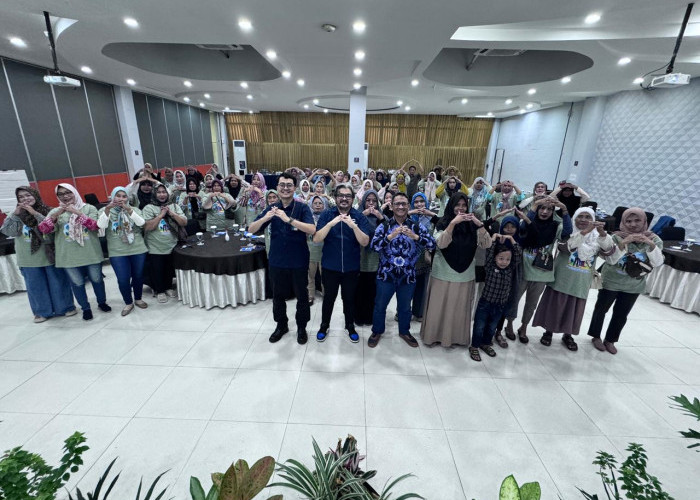 Dorong Pengembangan Usaha Nasabah Mekaar,  SMF dan PNM Gelar Pelatihan UMKM di Tegal