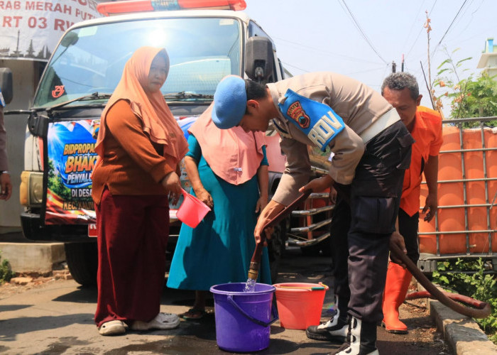 Tiga Desa di Kudus Krisis Air Bersih, Propam Kirim 31.500 Liter