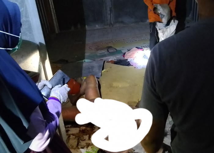 Lansia Asal Samaran Rembang Ditemukan Meninggal di Gudang Pasar Pamotan, Diduga ODGJ