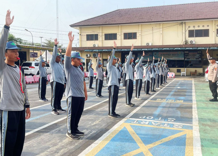 Siswa SMA Al Irsyad Kota Tegal Dilatih Jadi Garda Terdepan Keamanan Sekolah