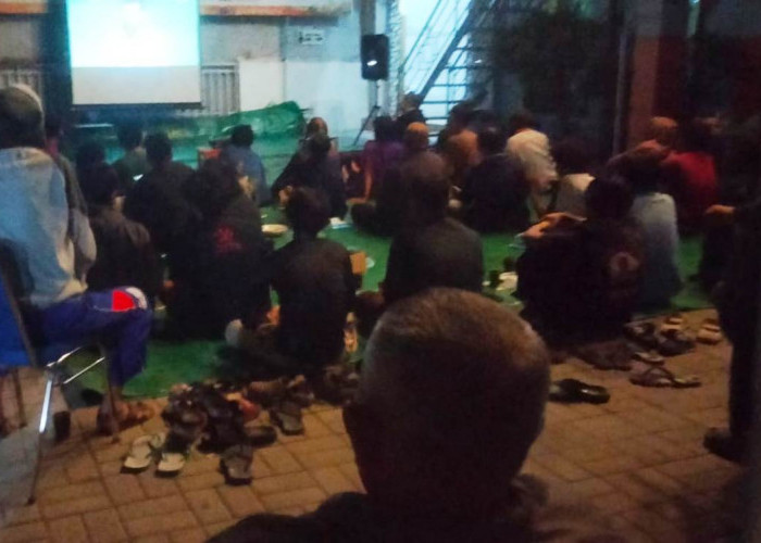 Perpaduan Dakwah dan Bola: Nobar Final Piala Dunia di Masjid NUN Tegal
