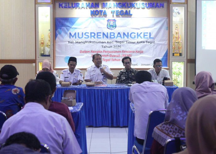 Saluran Rusak hingga Kurangnya LPJU Mengemuka dalam Musrenbangkel Mangkukusuman