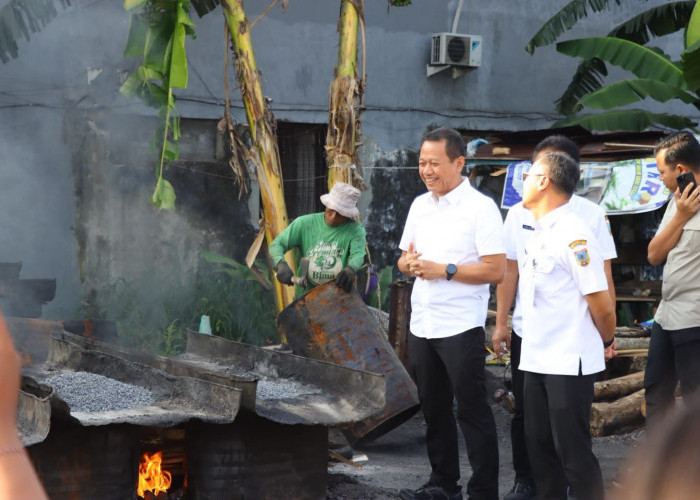 Harga Aspal Melesat, Pemkab Jamin Kondisi Jalan di Kudus Tetap Terawat