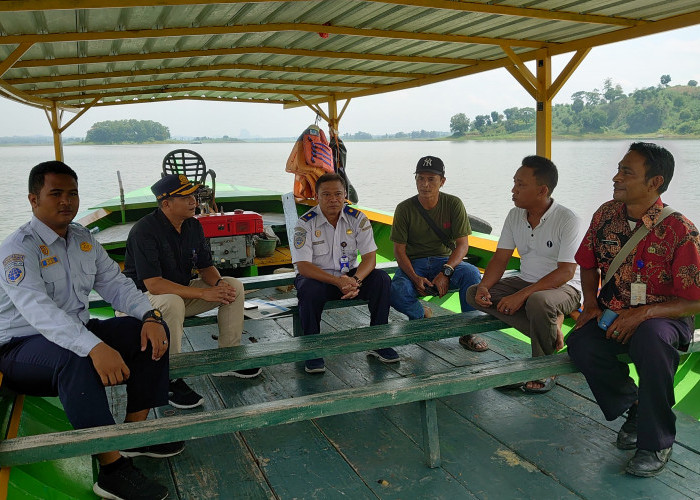 Dishub  Kabupaten Tegal Sidak Keselamatan Pelayaran Sungai dan Danau