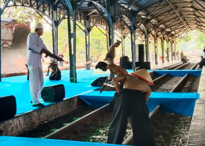 Stasiun Kedungjati Jadi Panggung Sejarah, Perjalanan 159 Tahun Kereta Api Dihidupkan Lewat Teater 
