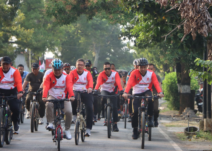 Ribuan Peserta Meriahkan Olahraga Bersama dalam Semarak Bhayangkara ke-79