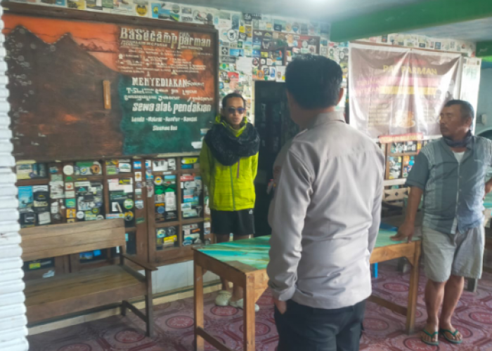 Pendaki Asal Bogor Meninggal di Basecamp Gunung Merbabu Via Selo
