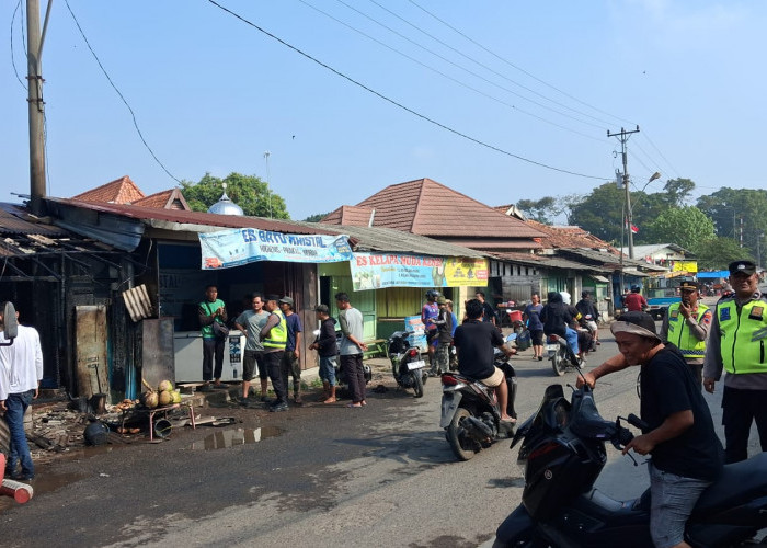 Dua Warung di Margasari Tegal Ludes Terbakar, Pemilik Alami Luka Bakar  