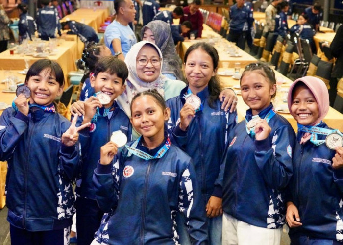 Bupati Kebumen Temui Atlet POPDA di Semarang, Armada Kontingen Diganti