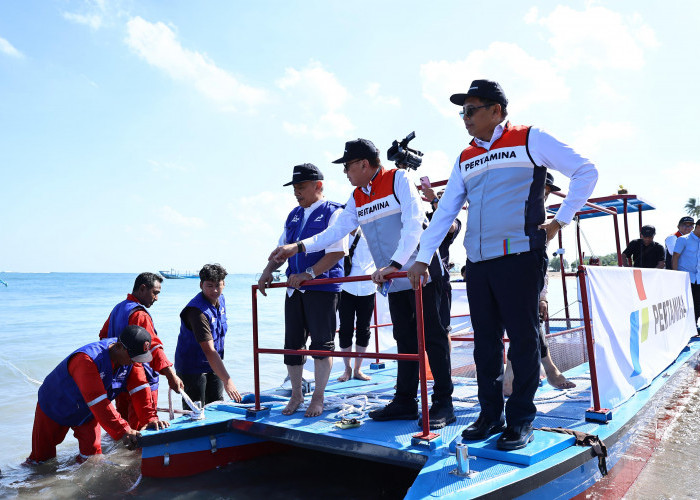 Komut Pertamina Resmikan Penggunaan Kapal Pintar 