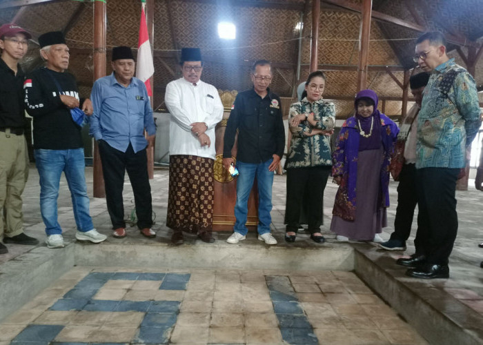 Menteri Kebudayaan Fadli Zon Tinjau Gedung Bersejarah Syarikat Islam di Semarang