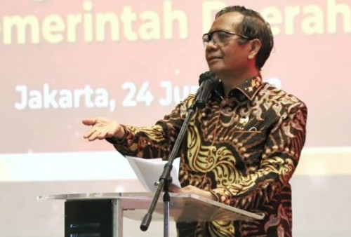 Mahfud MD Diminta Urus Masalah Honorer dan PPPK 2022