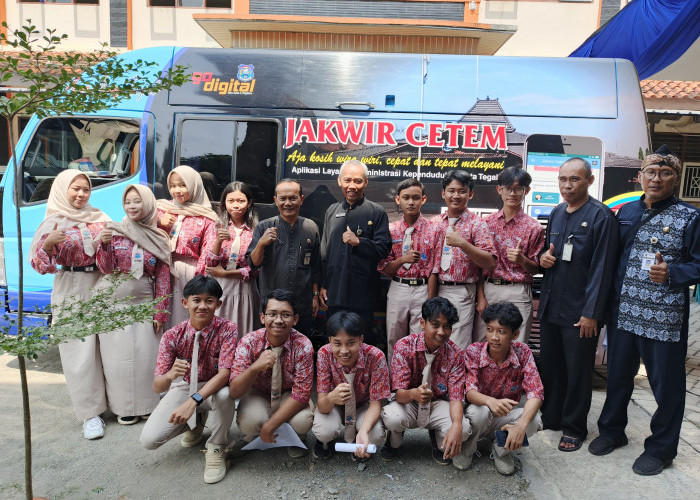 Disdukcapil Kota Tegal Jemput Bola Perekaman KTP el Pelajar