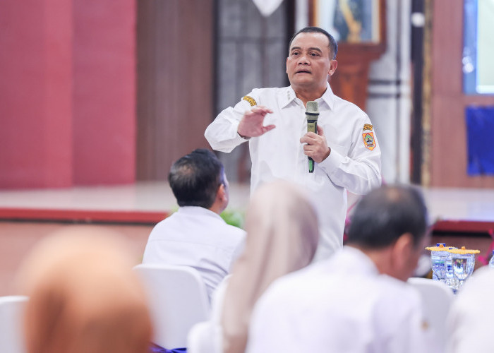 Di Tengah Isu Impeachment Prabowo, Gubernur Ingatkan Pentingnya Stabilitas Nasional