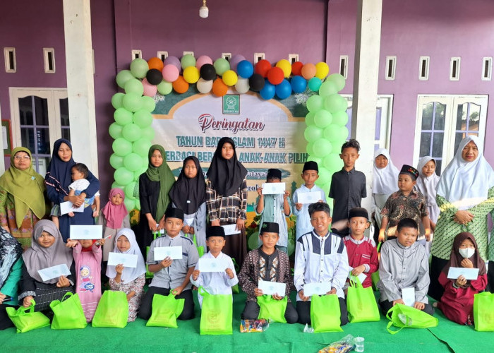 Fatayat NU Ranting Slerok Kota Tegal Santuni Anak Yatim 