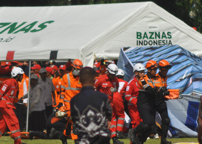 Dihadiri Wapres Gibran, Simulasi Penanganan Gempa Bumi Dilakukan Saat Apel Kesiapsiagaan Bencana 