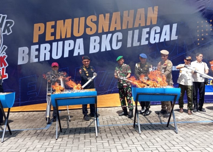 Dihantui Peredaran Rokok Bodong, Bea Cukai Kudus Musnahkan Barang bukti Rp 4,12 Miliar 