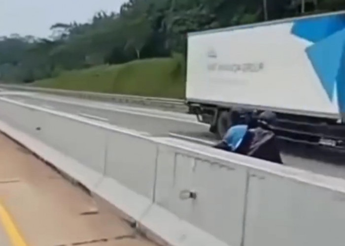 Viral Motor Masuk Tol Batang-Semarang, Petugas Jasamarga Kejar Pengendara hingga KM 353