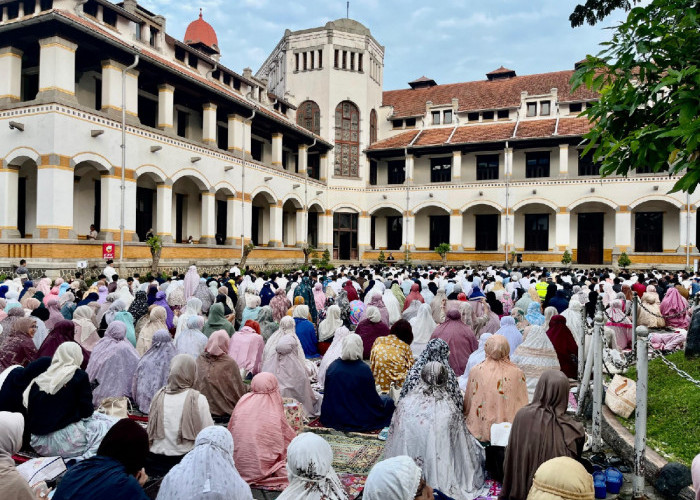 Salat Iduladha Kembali Digelar di Lawang Sewu, Sensasi Ibadah di Bangunan Bersejarah Semarang Jadi Sorotan