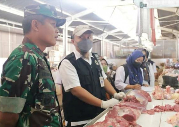 Kelaikan Daging di Pasar Tradisional Kabupaten Pemalang Dicek