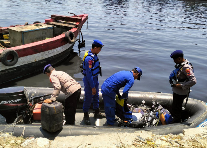 Niat Tolong Teman Tersangkut Jaring, Dua Nelayan Asal Tayu Tenggelam di Laut Juwana
