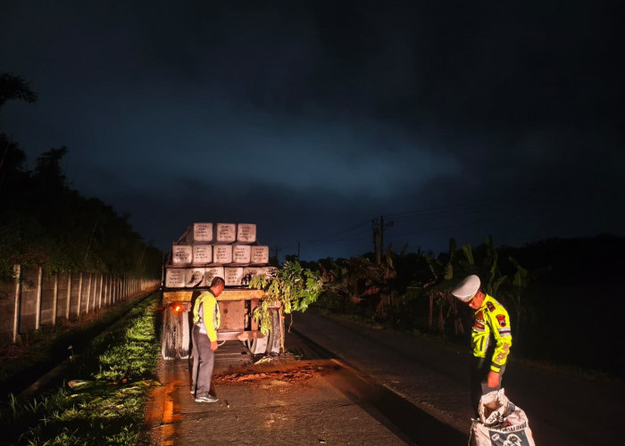 Lakalantas di Depan PT Semen Grobogan, Satu Pengendara Meninggal Dunia