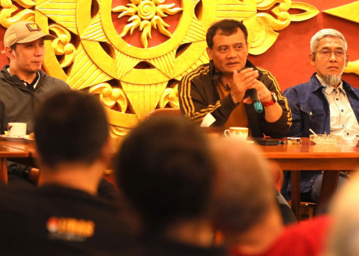 Dialog Santai di Bandungan, Wartawan Beri Masukan hingga Kritik ke Gubernur Ahmad Luthfi  