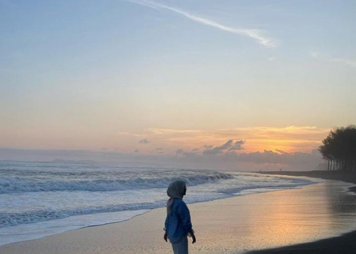 7 Pantai di Jawa Tengah Dengan Pemandangan Eksotis dan Instagramable