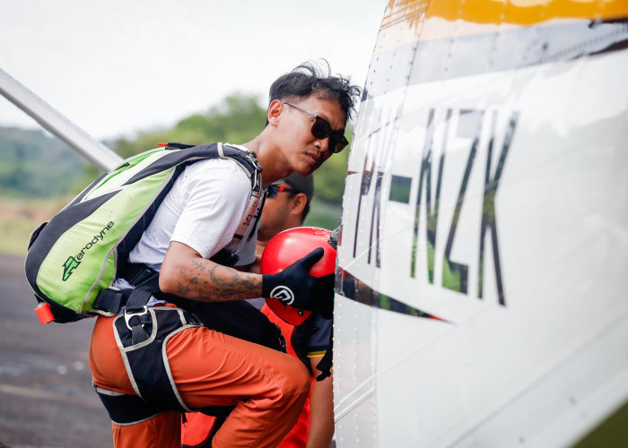 Skydiving Picu Geliat Kunjungan Wisatawan Mancanegara Ke Karimunjawa