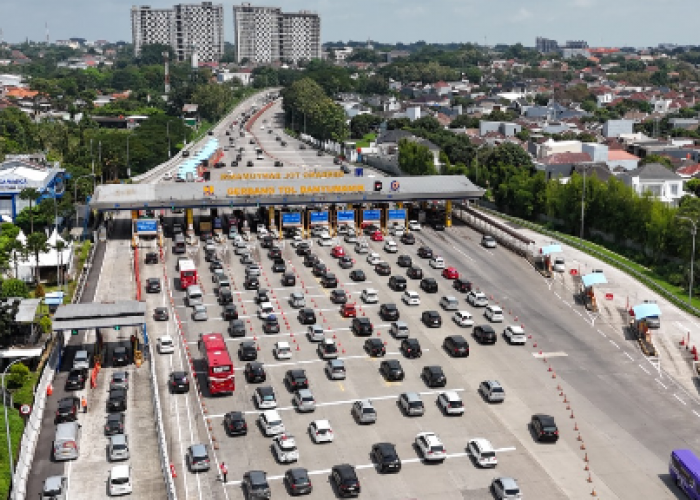 GY Bawen sebagai Penghubung, 537.823 Kendaraan Melintasi GT Banyumanik Menuju Arah Solo di Arus Mudik 2026