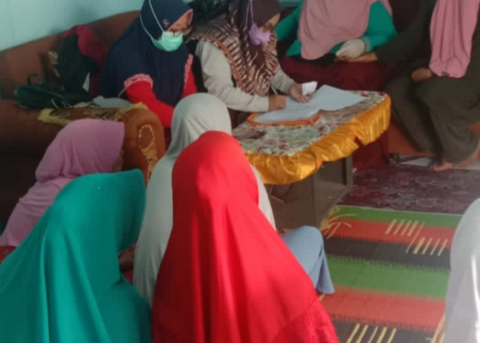 Puluhan Lansia di Desa Jurangmangu Kabupaten Pemalang Berisiko Hipertensi dan Gula Darah 